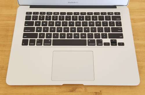 Apple MacBook Air 13 Inch Early 2014 Intel Core i5 256GB SSD/4GB RAM (1 Month Warranty)