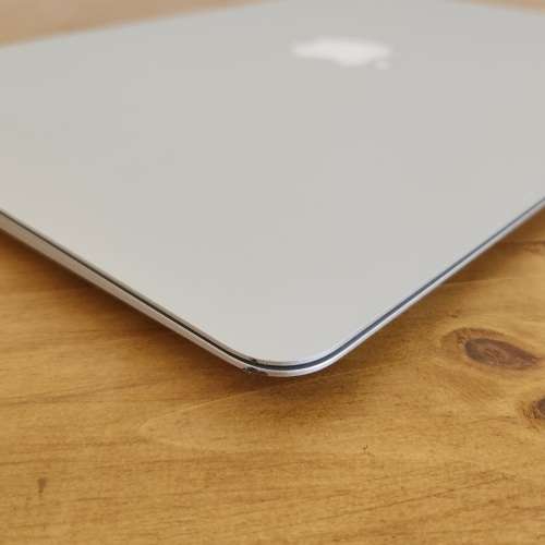 Apple MacBook Air 13 Inch Early 2014 Intel Core i5 256GB SSD/4GB RAM (1 Month Warranty)