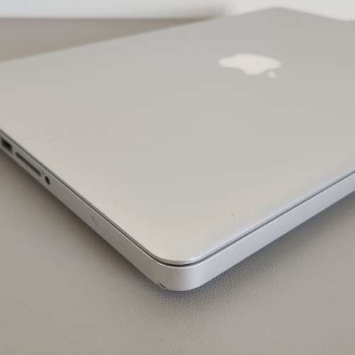 Apple MacBook Pro 13 Inch Mid 2012 Intel Core i5 512GB SSD/8GB RAM