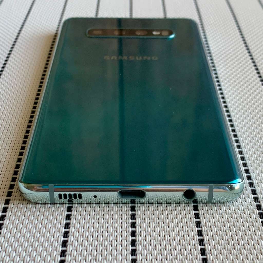 Samsung Galaxy S10 Plus Prism Green 128GB (1 Month Warranty)