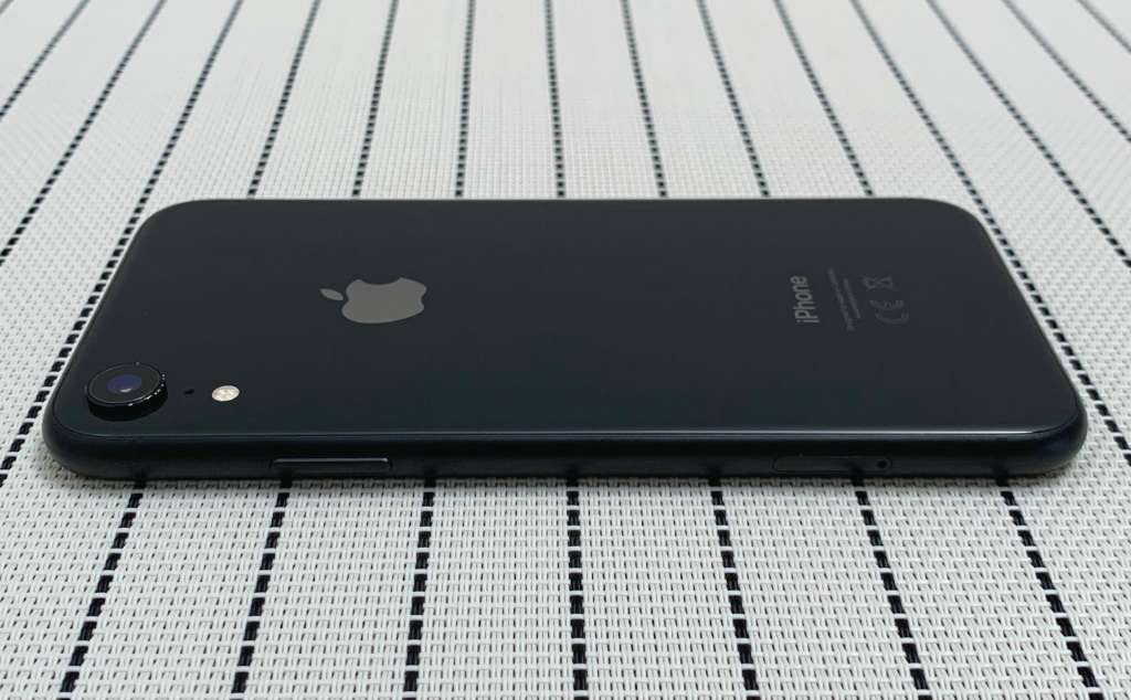 Apple iPhone Xr Black 64GB (3 Month Warranty)