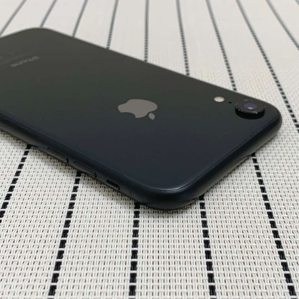Apple iPhone Xr Black 64GB (3 Month Warranty)