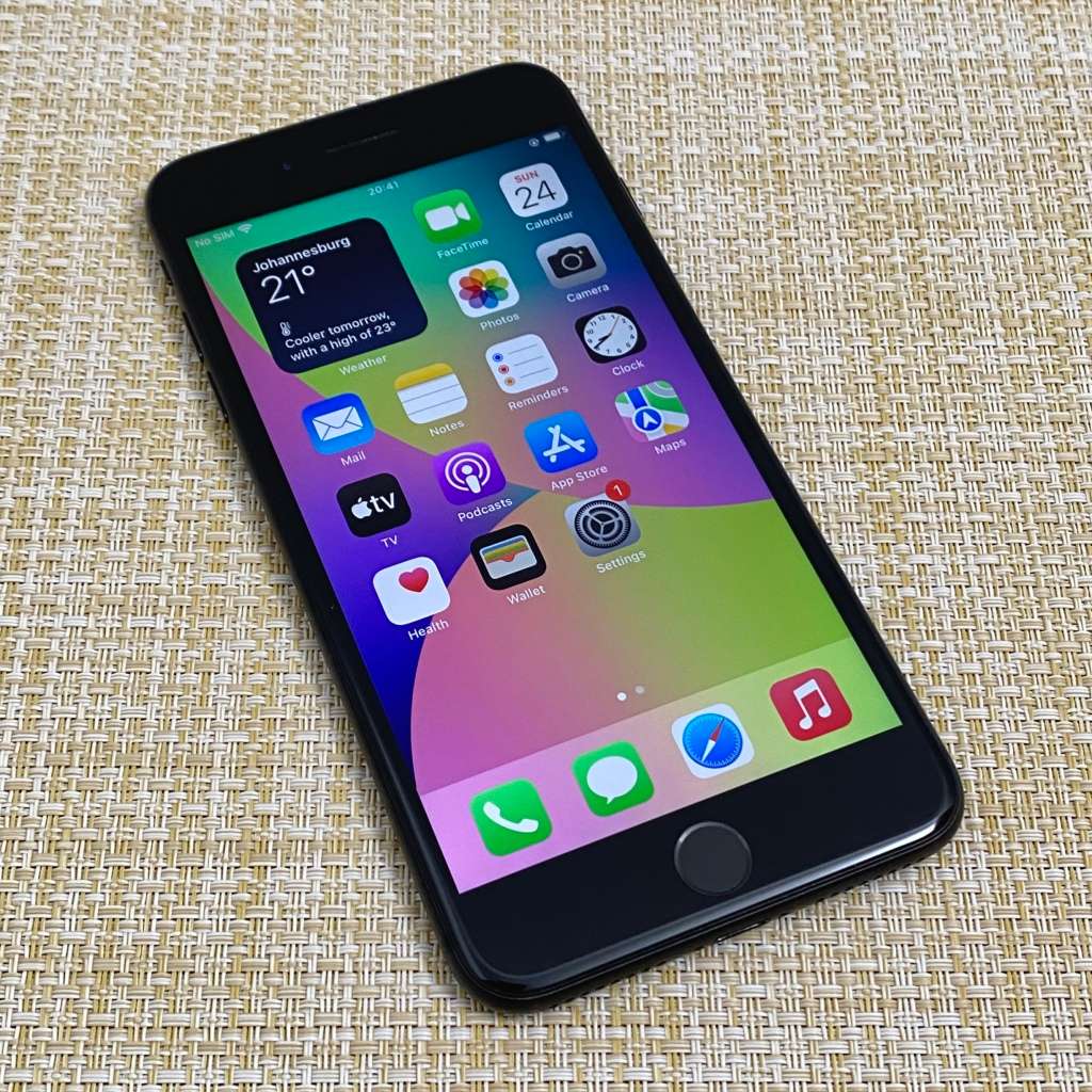 Apple iPhone 7 Plus Matte Black 128GB (1 Month Warranty)