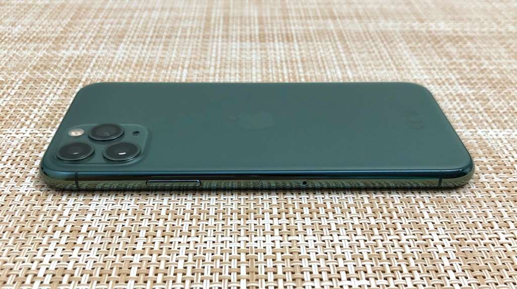 Apple iPhone 11 Pro Midnight Green 64GB (1 Month Warranty)