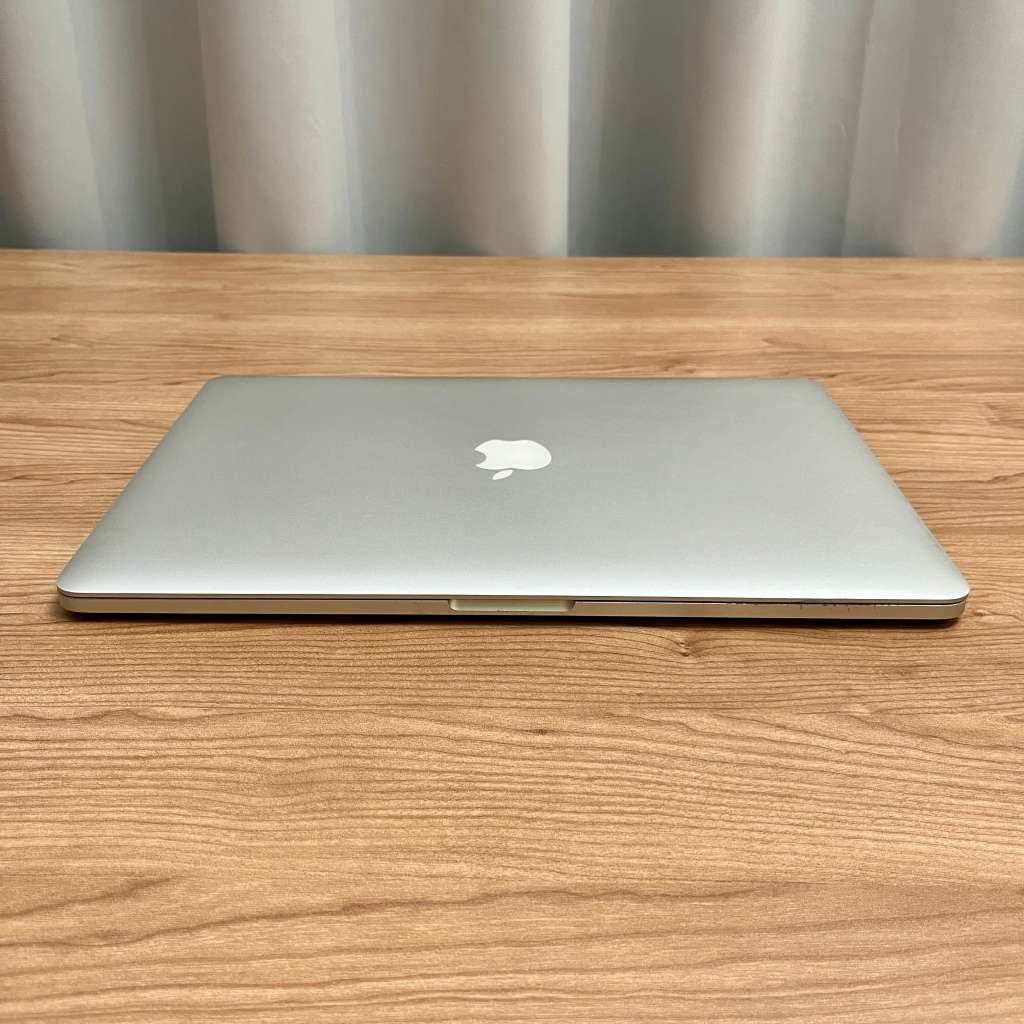 Apple MacBook Pro 15 Inch Retina 2012 | PARTS ONLY | READ AD!
