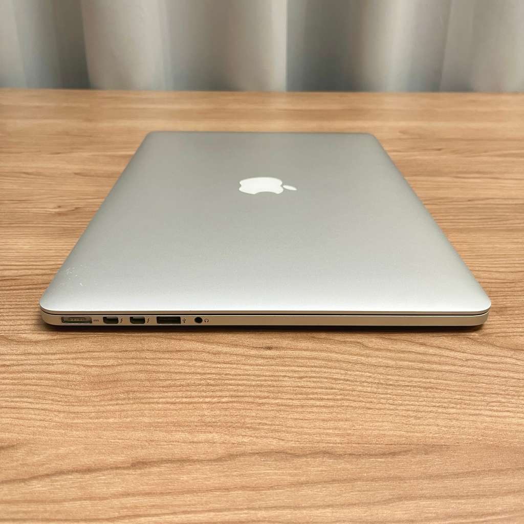 Apple MacBook Pro 15 Inch Retina 2012 | PARTS ONLY | READ AD!