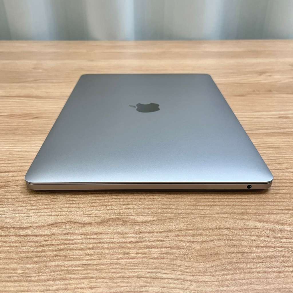 Apple MacBook Pro 13 Inch 2017 | Space Grey | Intel Core i5 | 128GB SSD/8GB RAM | READ AD!