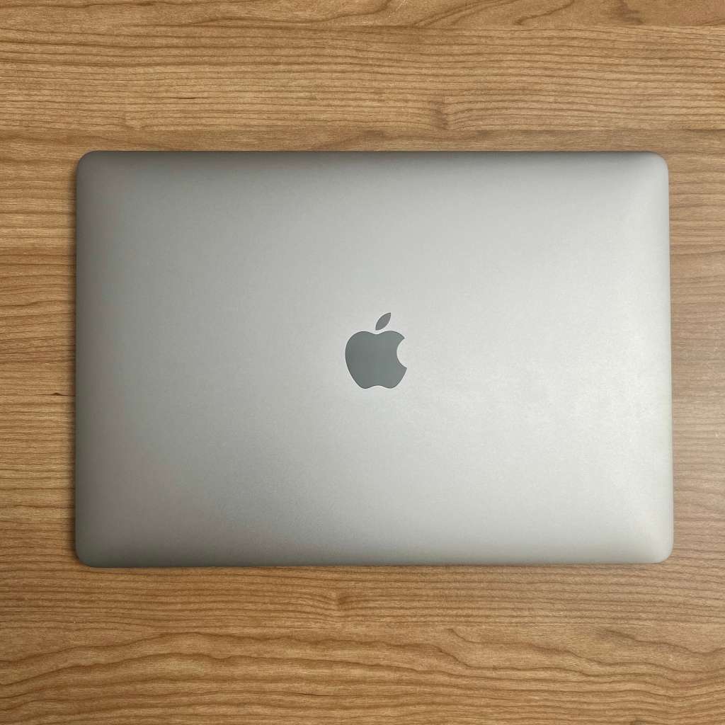 Apple MacBook Pro 13 Inch 2017 | Space Grey | Intel Core i5 | 128GB SSD/8GB RAM | READ AD!