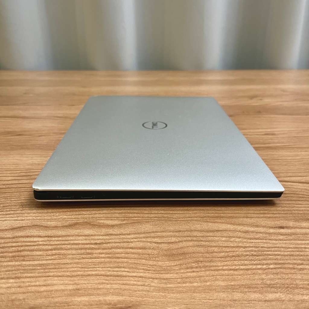 Dell XPS 13 9370 UltraBook | Intel Core i5 | 256GB SSD/8GB RAM | (3 Month Warranty)