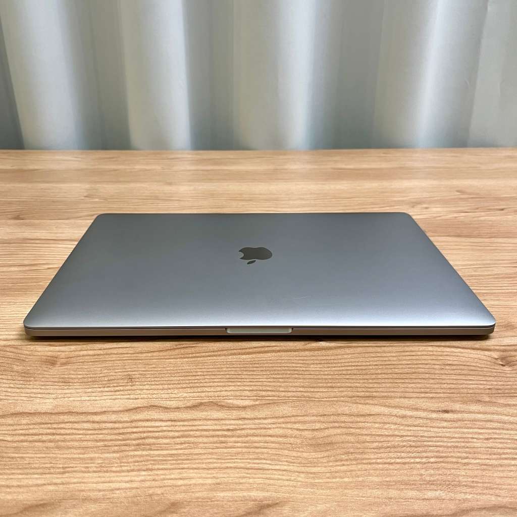 Apple MacBook Pro 15 Inch 2017 Space Grey | Intel Core i7 | 256GB SSD/16GB RAM | (3 Month Warranty )