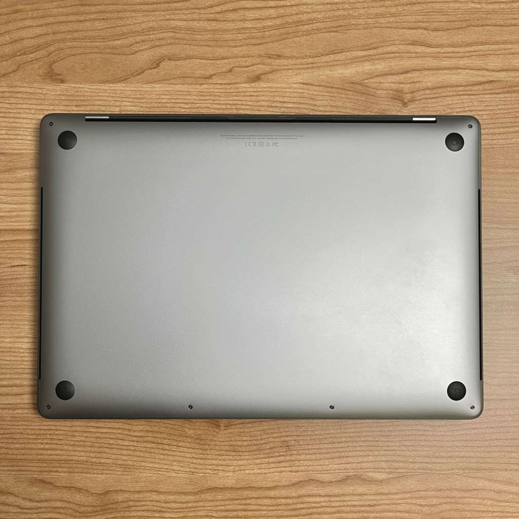 Apple MacBook Pro 15 Inch 2017 Space Grey | Intel Core i7 | 256GB SSD/16GB RAM | (3 Month Warranty )