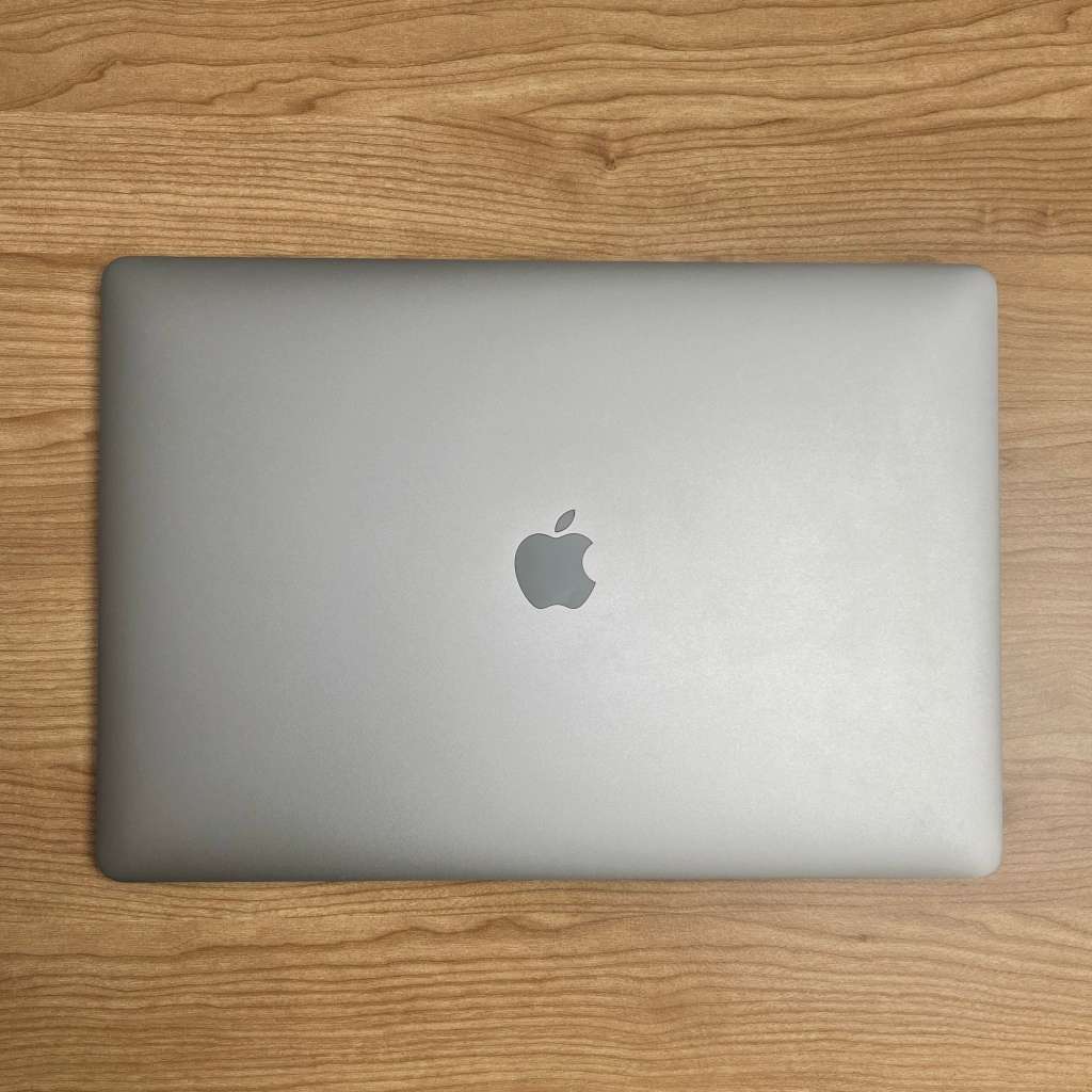 Apple MacBook Pro 15 Inch 2017 Space Grey | Intel Core i7 | 256GB SSD/16GB RAM | (3 Month Warranty )