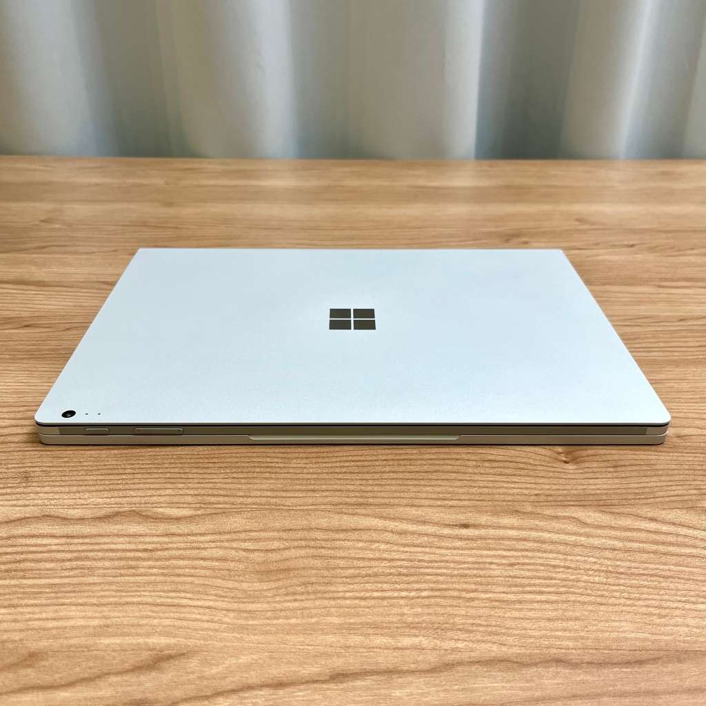 Microsoft Surface Book 2 13.5 Inch | Intel Core i5 | 256GB SSD | 8GB RAM | (3 Month Warranty)
