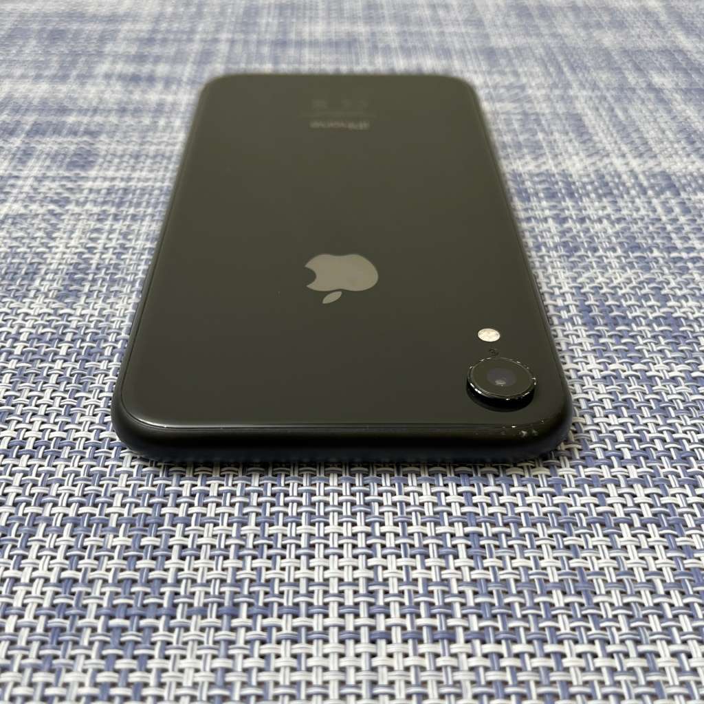 Apple iPhone Xr Black 64GB (1 Month Warranty)