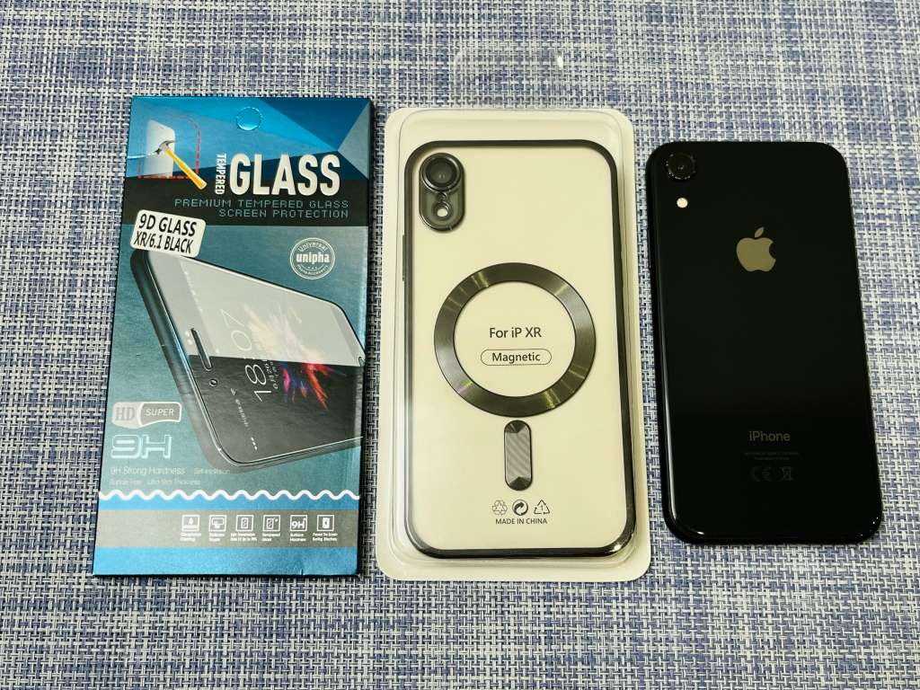 Apple iPhone Xr Black 64GB (1 Month Warranty)