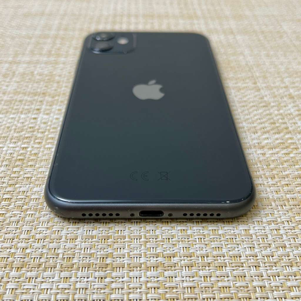 Apple iPhone 11 Black 128GB (1 Month Warranty)