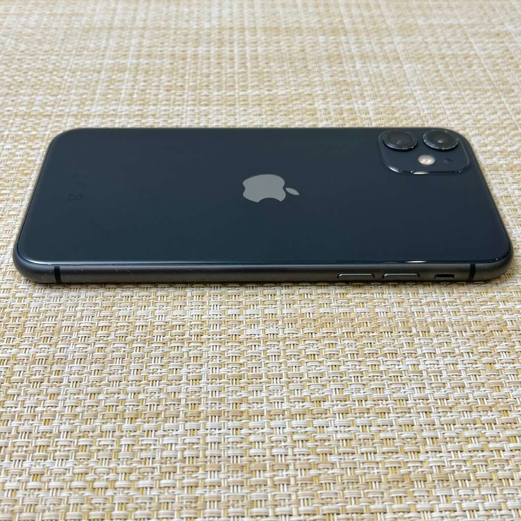 Apple iPhone 11 Black 128GB (1 Month Warranty)