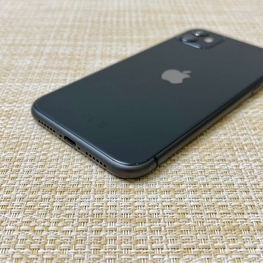 Apple iPhone 11 Black 128GB (1 Month Warranty)