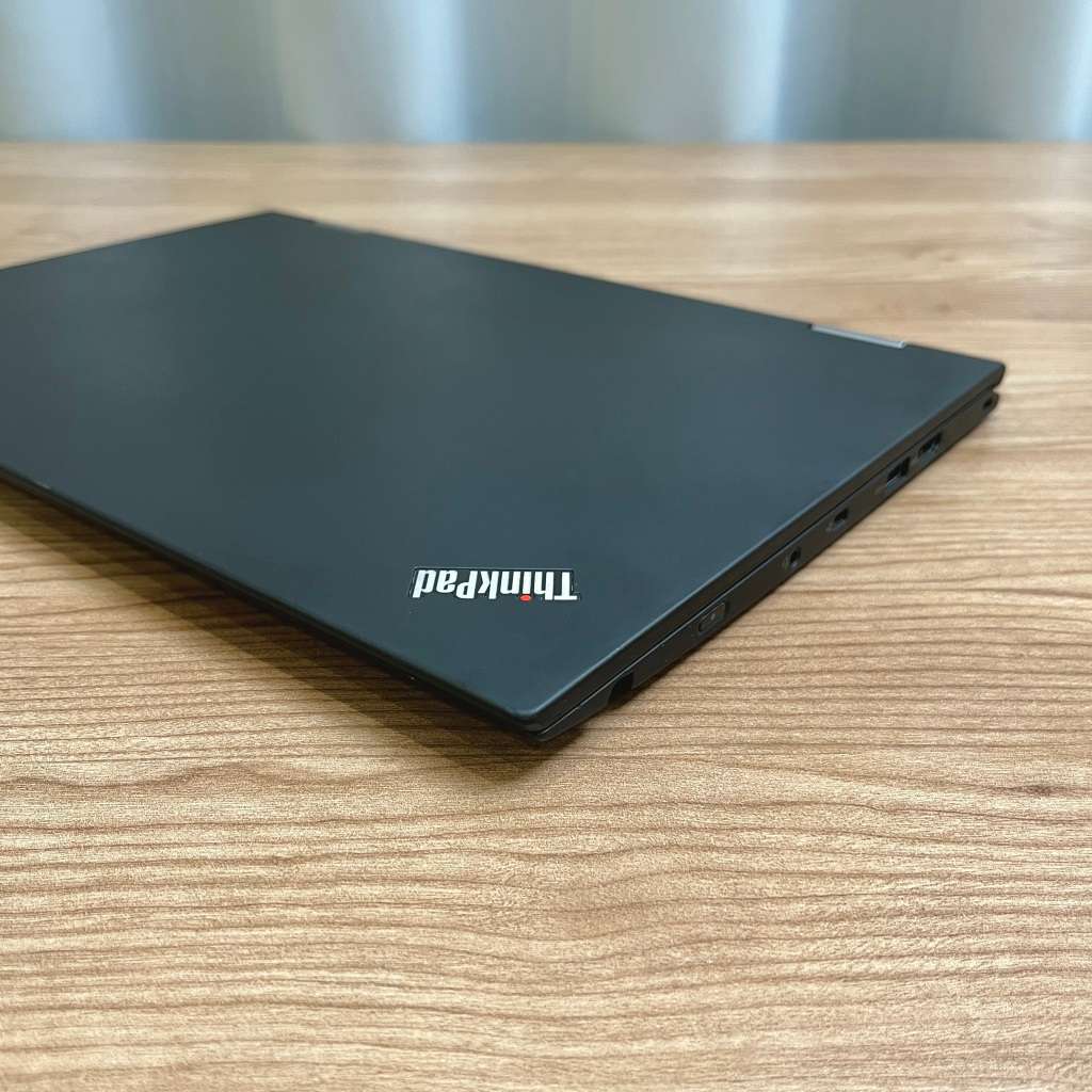 Lenovo ThinkPad X1 Yoga Gen 2 14 Inch 2 in 1 | Intel Core i7 | 512GB SSD/16GB RAM (3 Month Warranty)