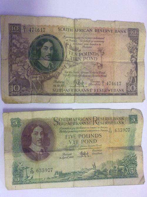 SA 5 pound & 10 pound notes - no reserve