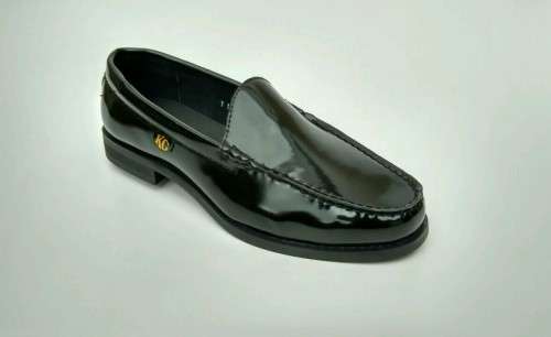 KG Hi-Shine Black UK6 ONLY