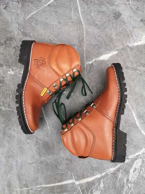 Jim Green Highlander Tan