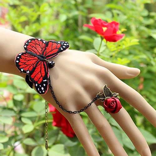 ***BEAUTIFUL*** BUTTERFLY  BRACELET