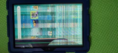 Amazon Fire HD 8 Tablet with cover - Please read