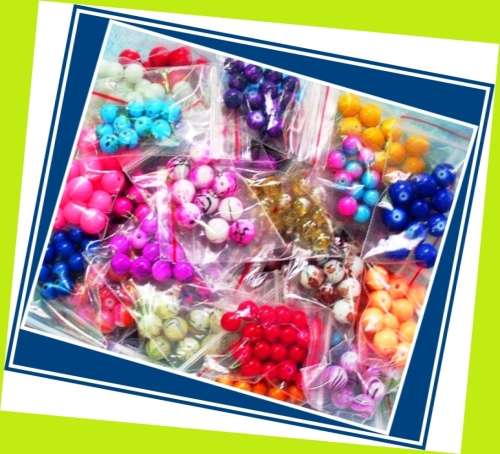 ^^^^SPECIAL^^^600 Glass Beads + Findings