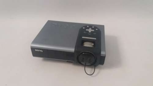 BenQ pb2250 projector