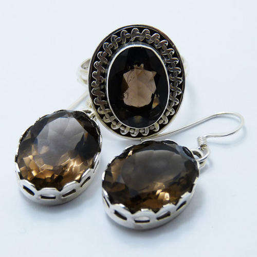 12 Hours only !!!! Brand new Solid Sterling Smokey Topaz Earrings & Ring set - Size 8