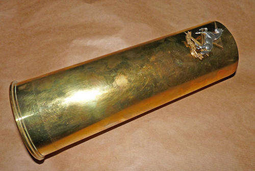 World War 2 - 1960's Brass Shell with Badge attached, will look good in a Militaria collection