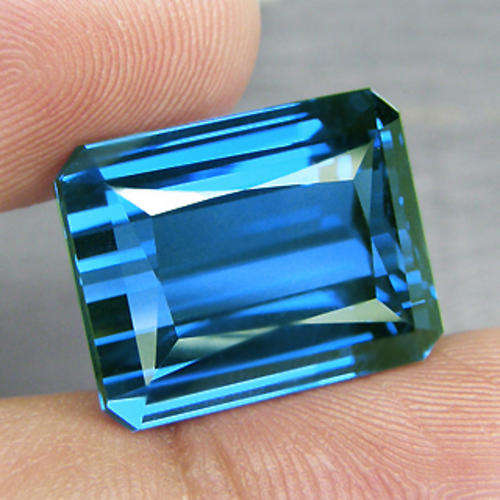 Large 27.38ct London Blue Topaz