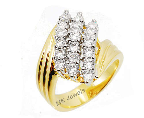 STUNNING Cluster Genuine Swarovski crystal 18ct GP Ring - Size 7