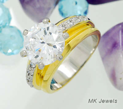 Huge Bling 5ct Simulated Diamond Ring 18ct GP - Size 7