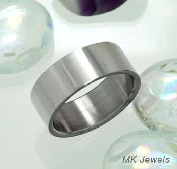 WHOLESALE 5 x Stunning 8mm wide Solid Stainless Steel Rings