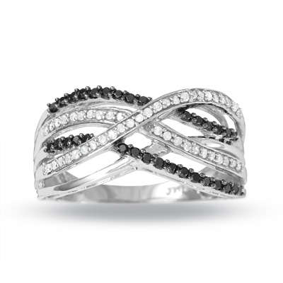 !!! GORGEOUS !!! Simulated white & Black diamond Ring - Size 7