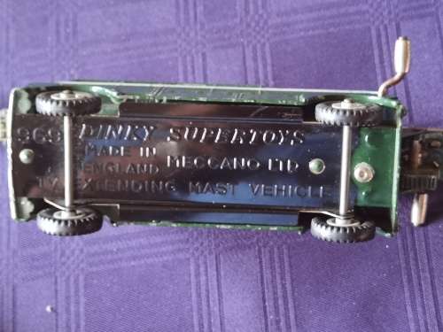 Dinky 969BBC TV Extended mast with dish. very scarce. Excellent condition