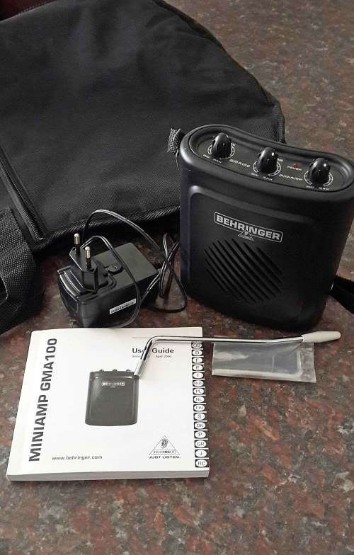 Behringer Electric Guitar