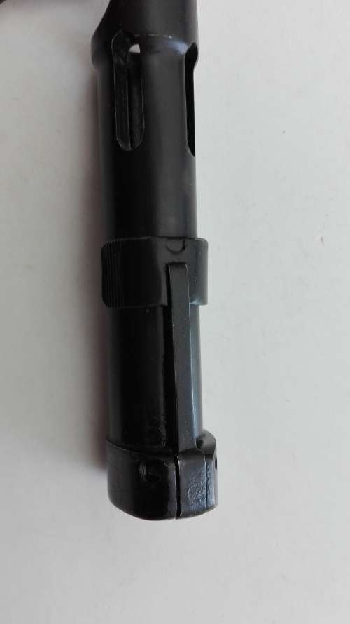 Galil / R4 Bayonet with metal scabbard.