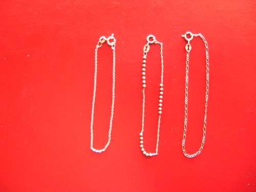 3x Sterling silver (925) bracelets.