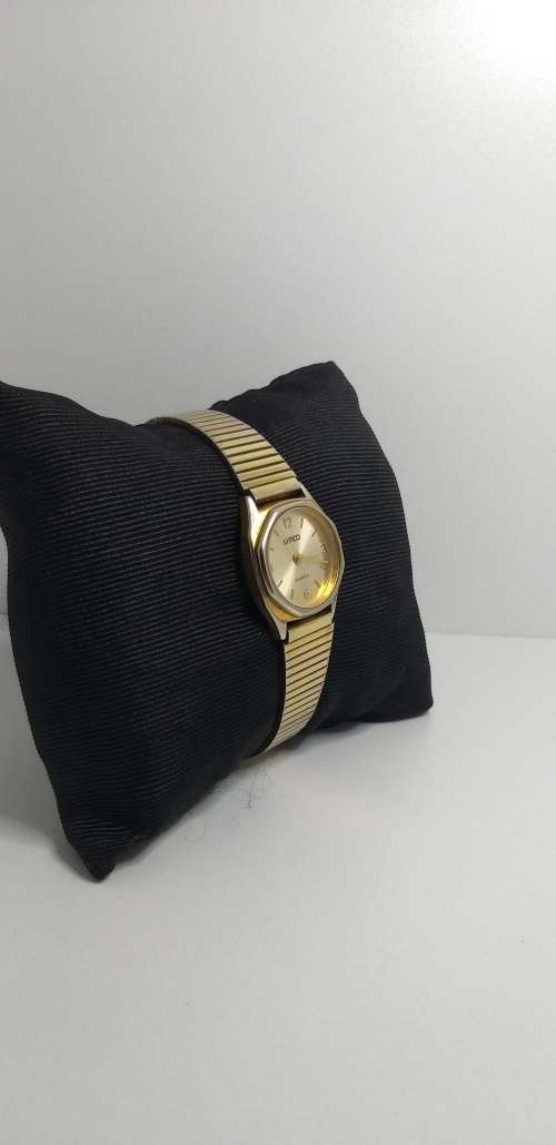 Lanco quartz ladies wrist watch. Good working condition.
