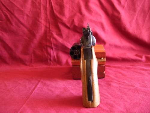 DEACTIVATED!!! RS Mod 77 Cal .32 SUW Long. Beautiful Collectors Revolver. Crazy R1 Start!!!