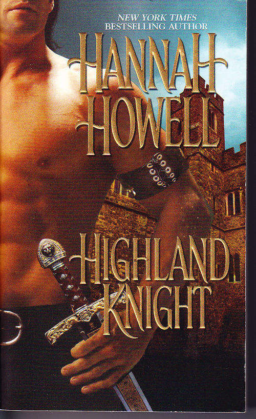 HIGHLAND KNIGHT, by Hannah Howell paperback