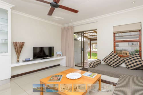 Midweek @ Sunshine Bay Beach Club, Jeff Bay from 26 Nov - 30 Nov 2018 (4 Nights) 6 Sleeper