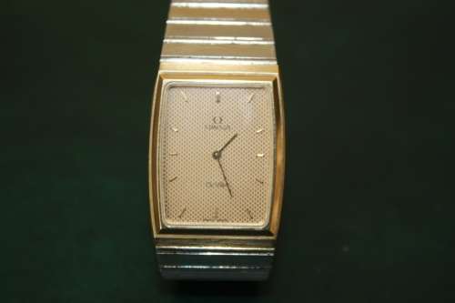 Omega De Ville Swiss Made to tone 22 mic Gold filled Case s/s Omega Strap Spotless