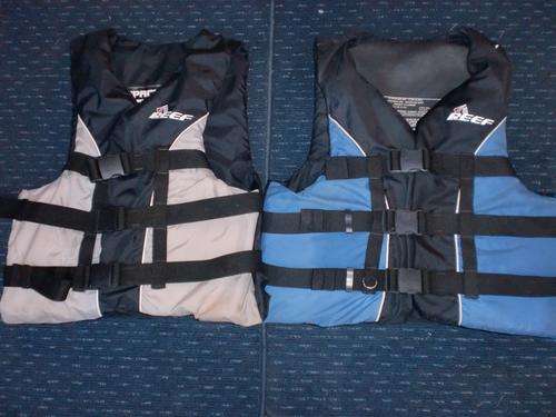 ***REEF LIFE JACKETS SABS, LARGE AND XL***FREIGHT R50