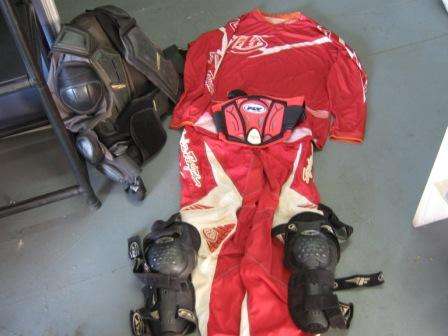 ****LOT OF TROY LEE DESIGN KIT, DONT MISS THIS CRAZY OFFER***