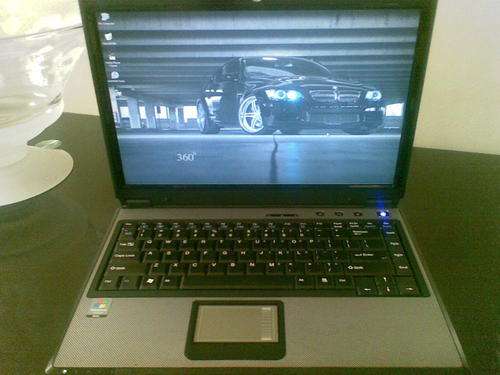 PROLINE STYLENOTE SLIM SMALL SLEEK AND STUNNING!! A BARGAIN!!!!!