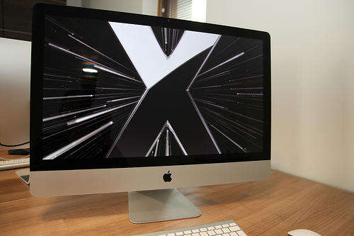 MEGA MONSTER! APPLE IMAC 2.0GHZ BEAST! 20 INCH SOLID GLASS AND ALUMINIUM POWERHOUSE UNBEATABLE OFFER